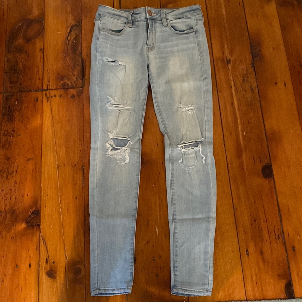 American Eagle Distressed Skinny Jeans